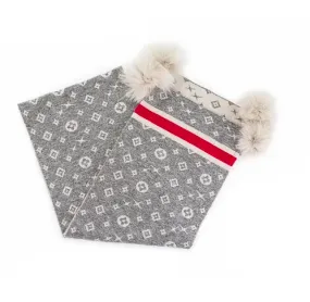 Mitchie's Grey Scarf With Bee